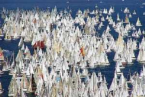 Xtrallusion offers characteristic Bed and Breakfast, B&B, Guest House, Hotel, Albergo and Country Lodge accommodation in Italy. Plus independent self-guided Walking, Adventure, Activity, Skiing and Paragliding Holiday itineraries on the Italian Rivieras, in the Italian Lakes, in the Italian Alps and in some of the most beautiful corners of Italy.